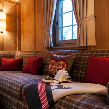 Chalet Berghof Sertig كلافادل الغرفة الصورة